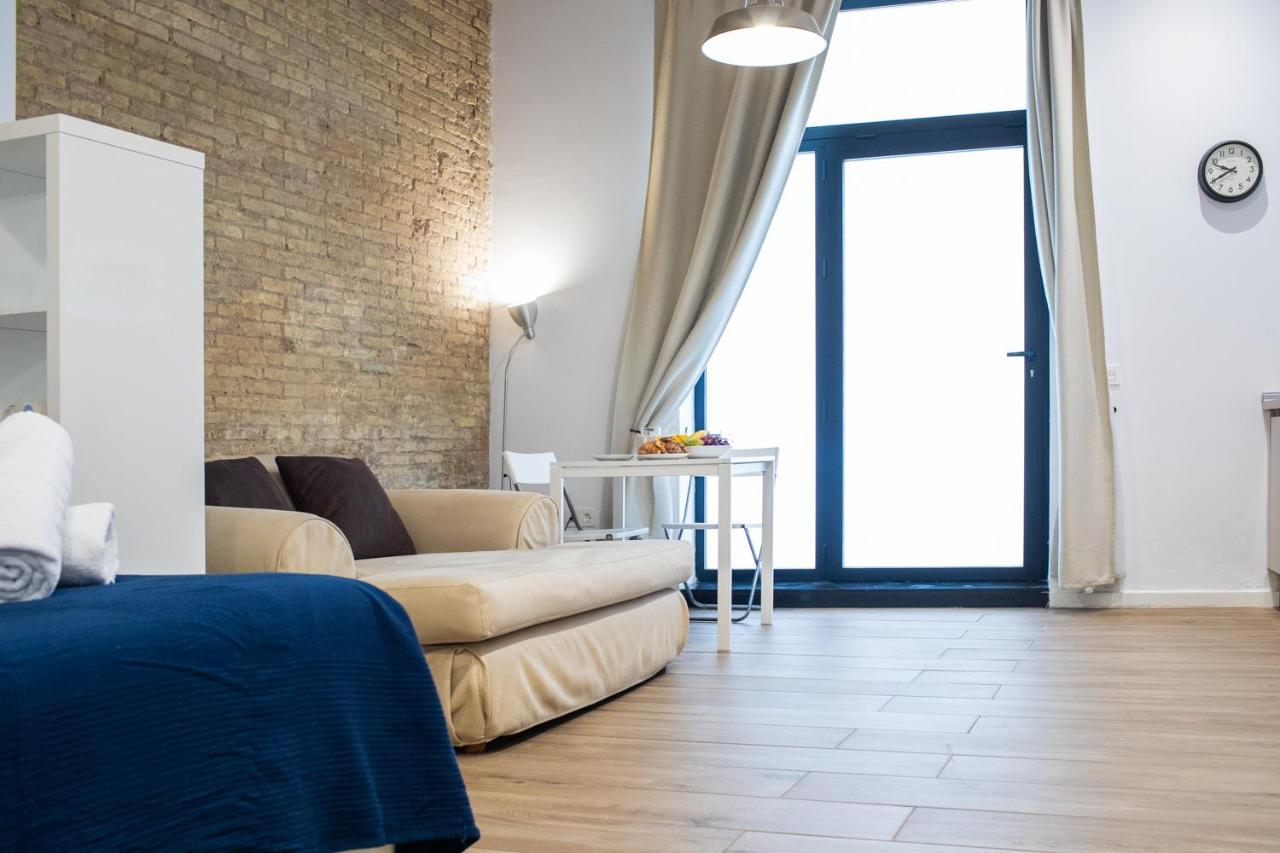 Florit Flats - Cozy Loft By The Central Market Валенсия Екстериор снимка